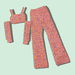 MINGA London full set fit with sleeves red multi chalky color